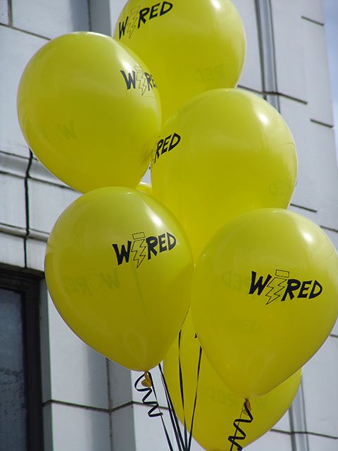 wired-print-balloons
